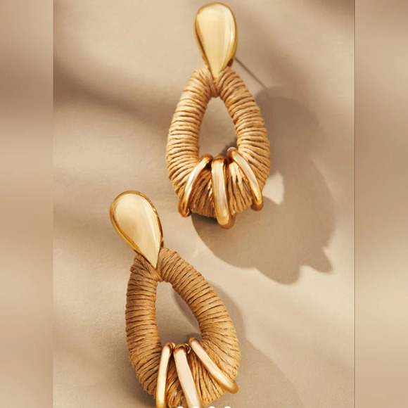 Anthropologie, Raffia-Wrapped Hoop Earrings, Tan - NWT!!! - Picture 1 of 7